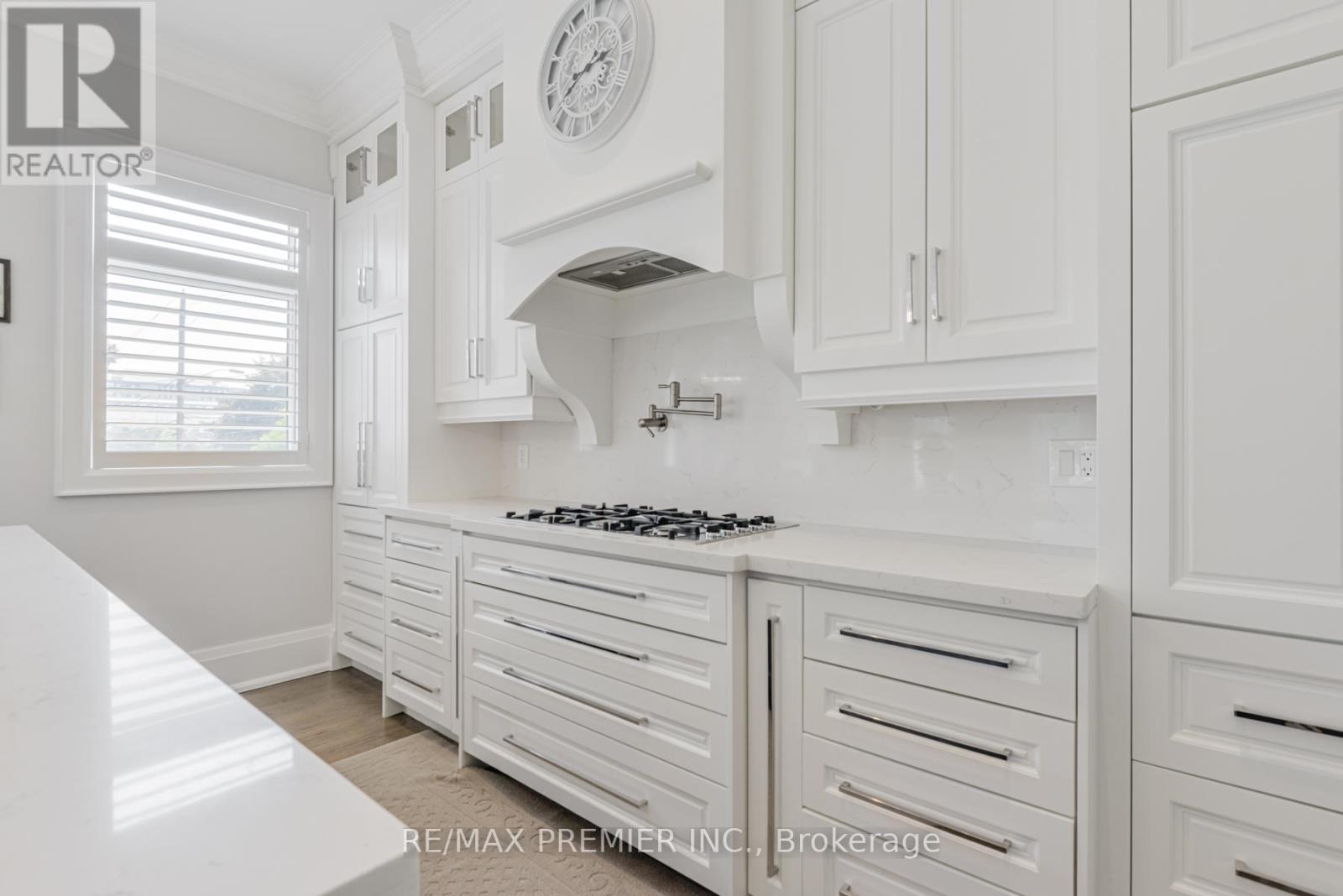 111 Codsell Avenue, Toronto, Ontario  M3H 3W2 - Photo 8 - C13047942