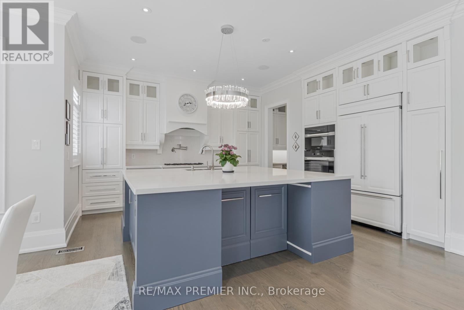 111 Codsell Avenue, Toronto, Ontario  M3H 3W2 - Photo 7 - C13047942