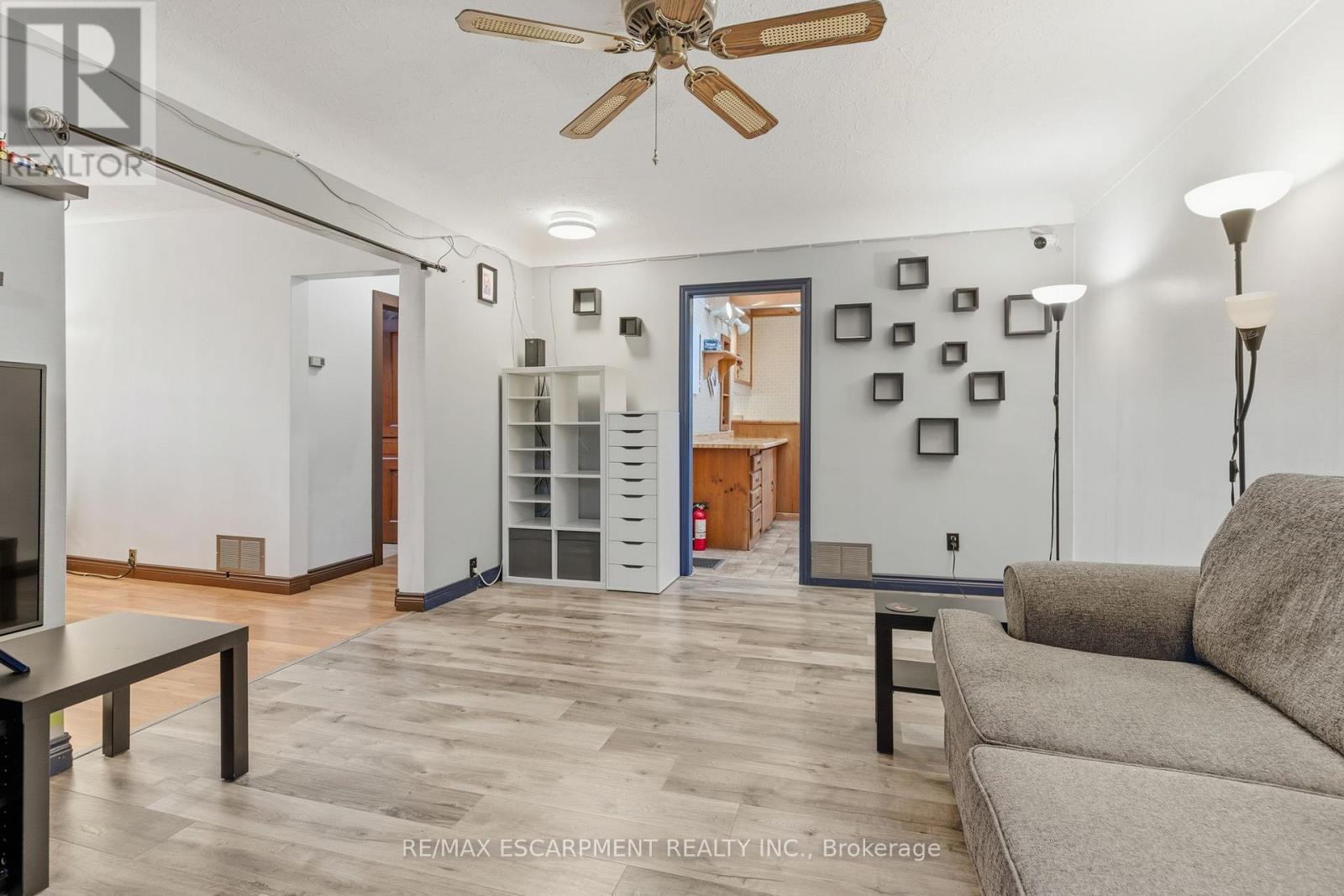 267 Thayer Avenue, Hamilton, Ontario  L9A 1J6 - Photo 9 - X13049226