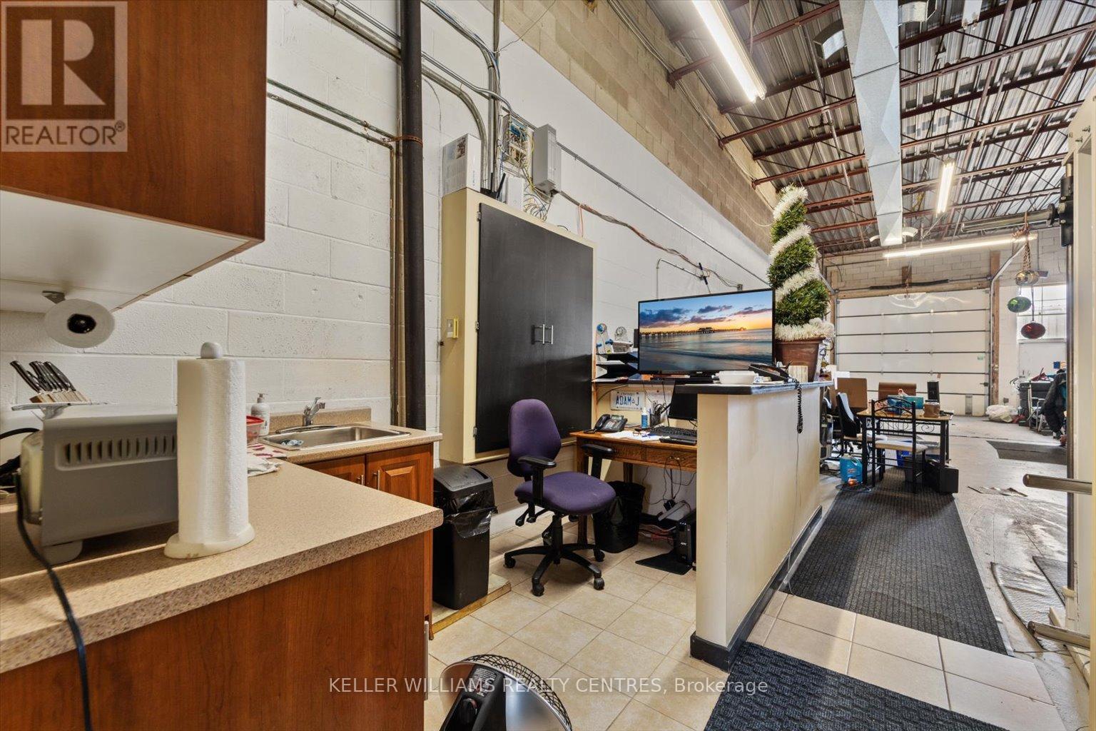 10 - 90 Esna Park Drive, Markham (Milliken Mills West), Ontario  L3R 2R7 - Photo 18 - N13054796