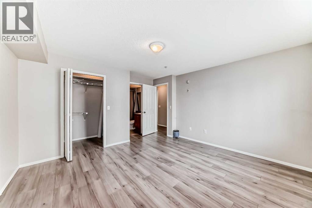 312, 17 Country Village Bay NE, Calgary, Alberta  T3K 5Z3 - Photo 15 - A2268620