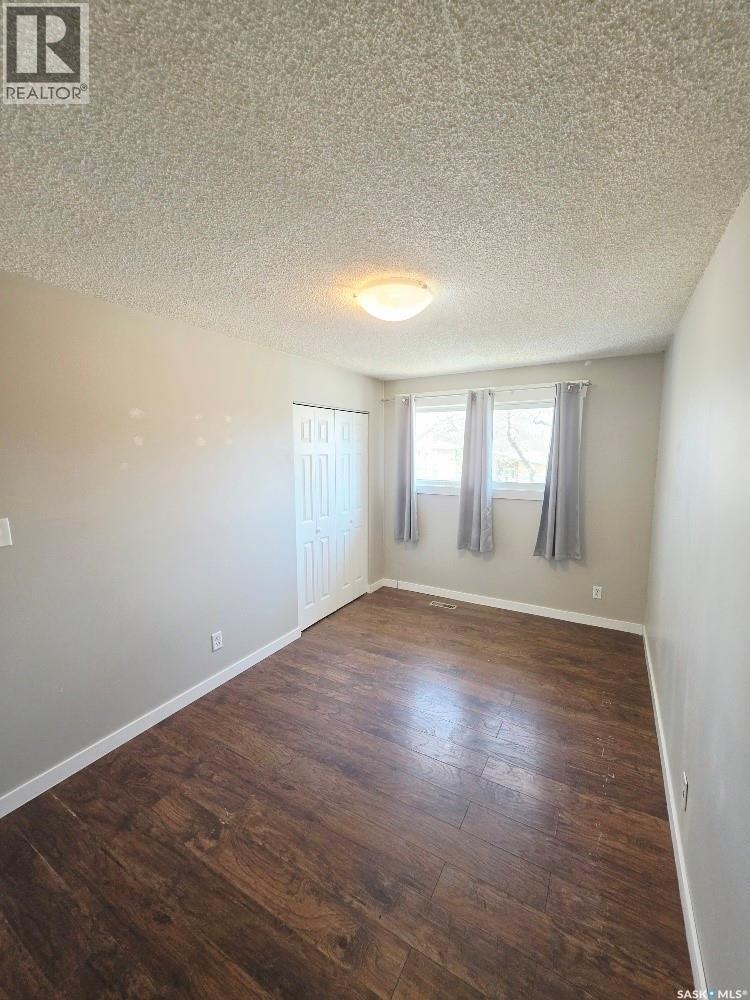 84 Rothwell Crescent, Regina, Saskatchewan  S4N 1R6 - Photo 13 - SK031747