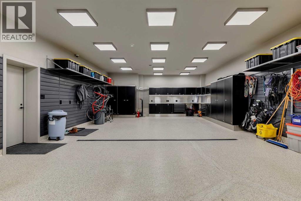 25 Posthill Drive Sw, Calgary, Alberta  T3H 0A8 - Photo 45 - A2281353