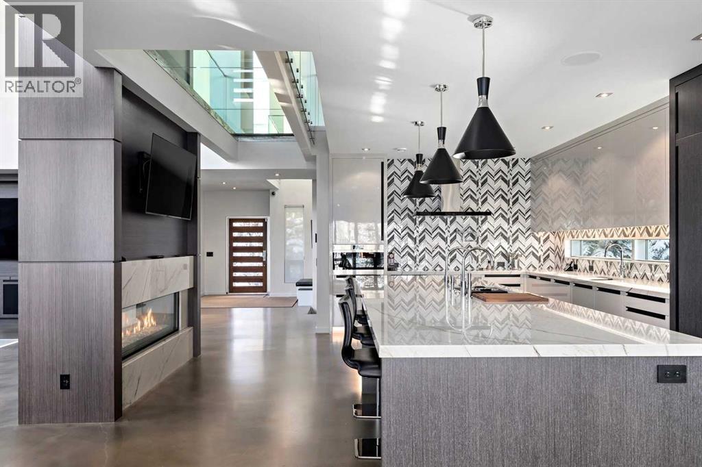 25 Posthill Drive Sw, Calgary, Alberta  T3H 0A8 - Photo 12 - A2281353