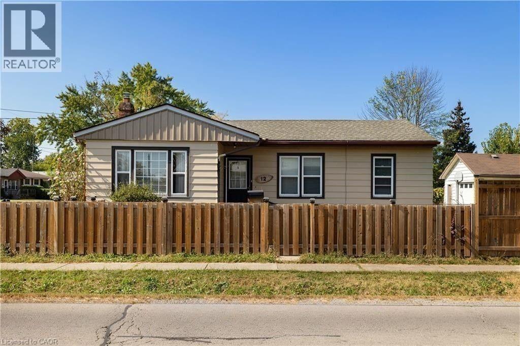 12 FERNDALE Avenue Unit# Lower, St. Catharines, Ontario