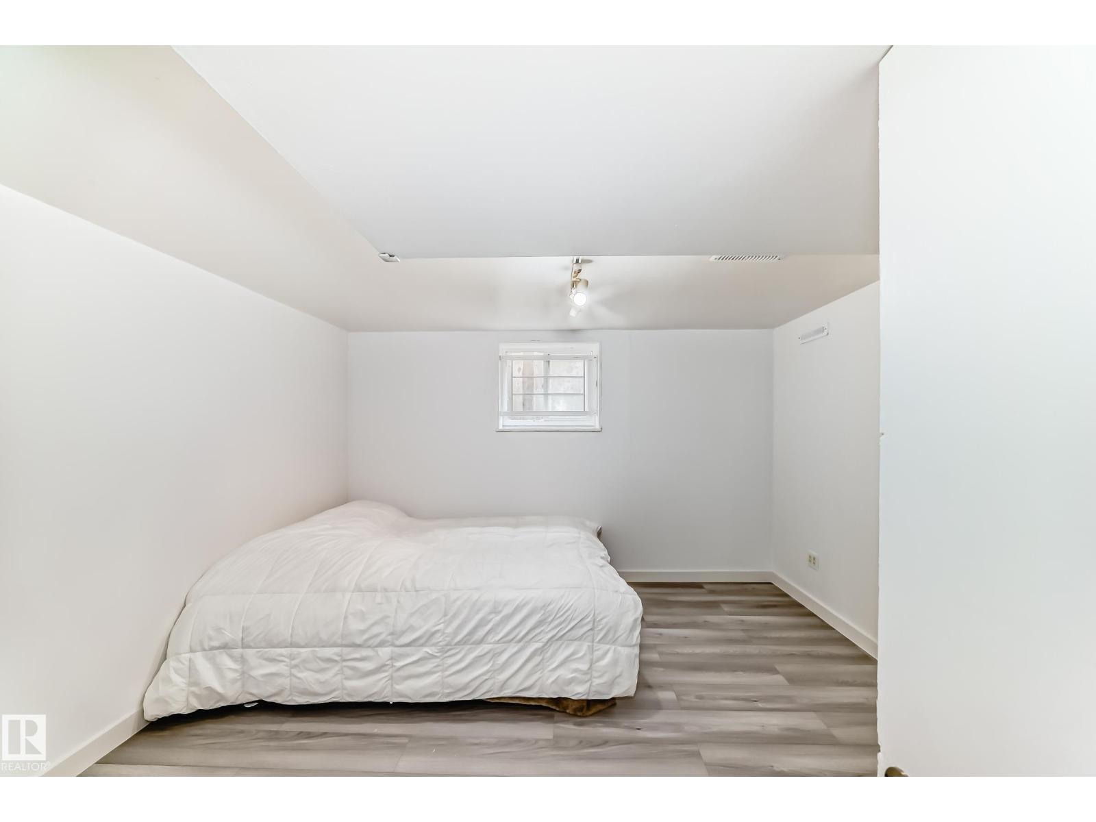 9221 110 Av NW, Edmonton, Alberta  T5H 1H2 - Photo 20 - E4482514