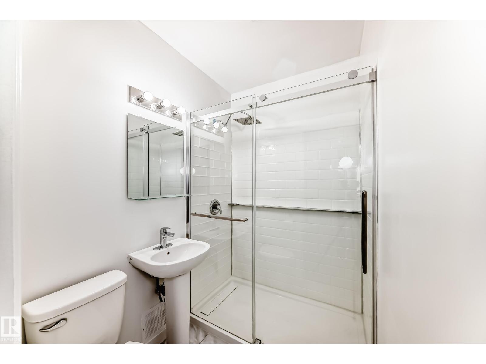 9221 110 Av NW, Edmonton, Alberta  T5H 1H2 - Photo 16 - E4482514