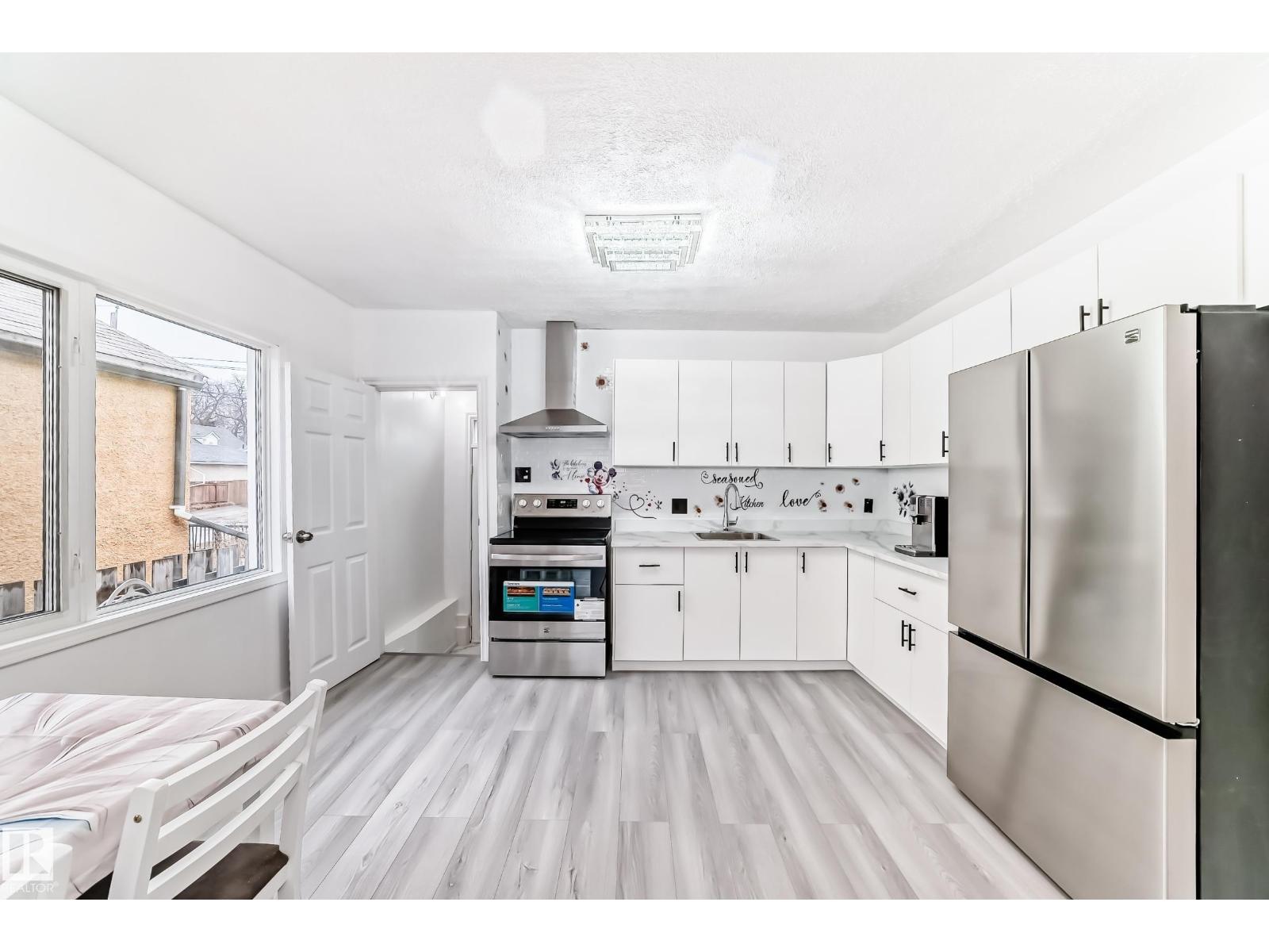 9221 110 Av NW, Edmonton, Alberta  T5H 1H2 - Photo 9 - E4482514