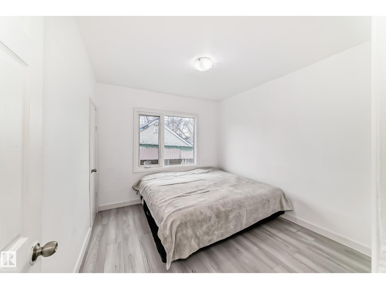 9221 110 Av NW, Edmonton, Alberta  T5H 1H2 - Photo 13 - E4482514