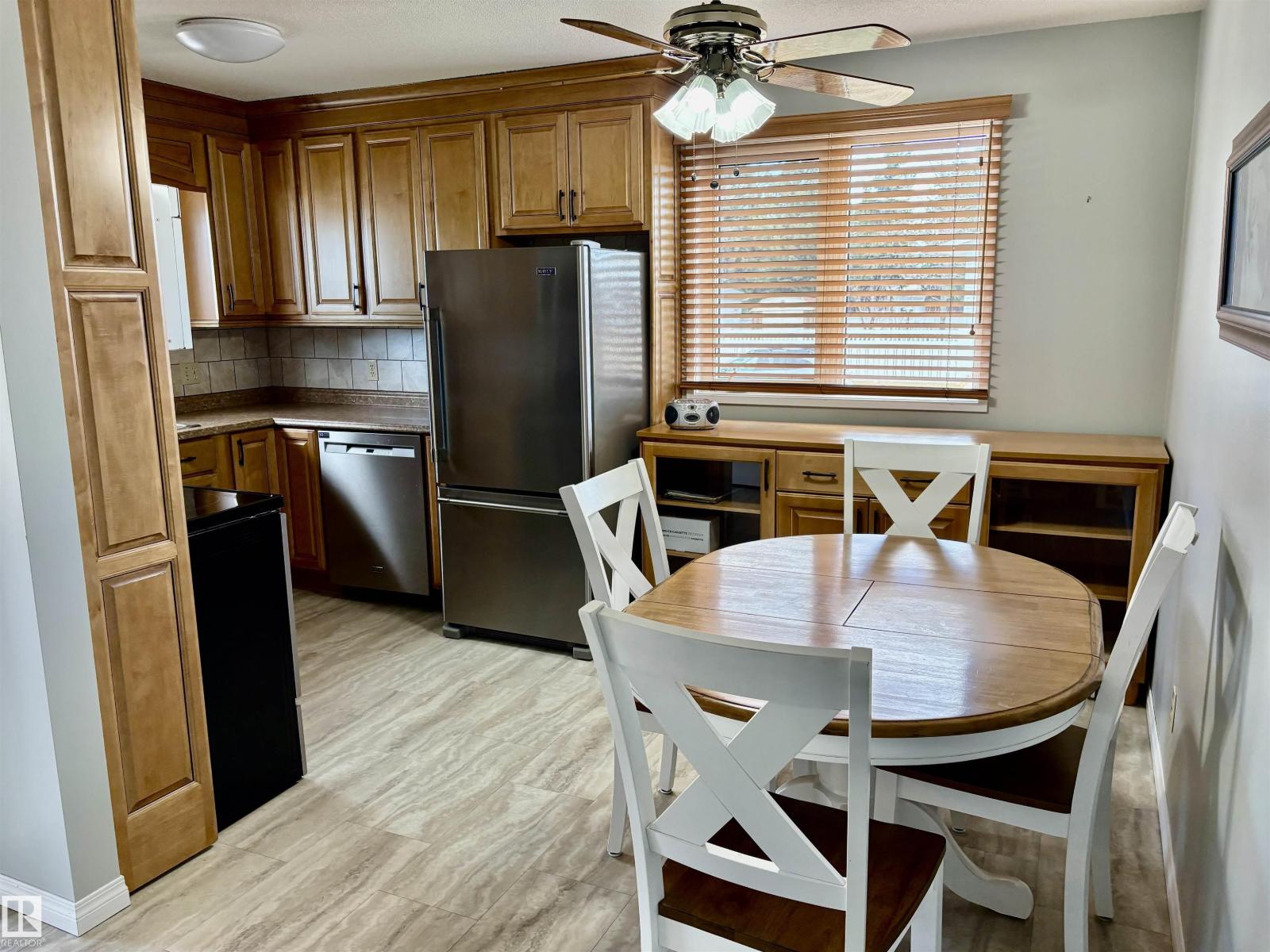 5302 48 Av, Vegreville, Alberta  T9C 1N1 - Photo 8 - E4483422