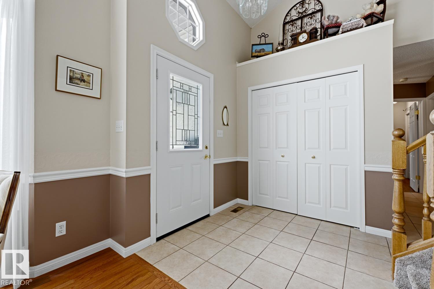 368 Ormsby Rd W Nw, Edmonton, Alberta  T5T 4X2 - Photo 3 - E4484514