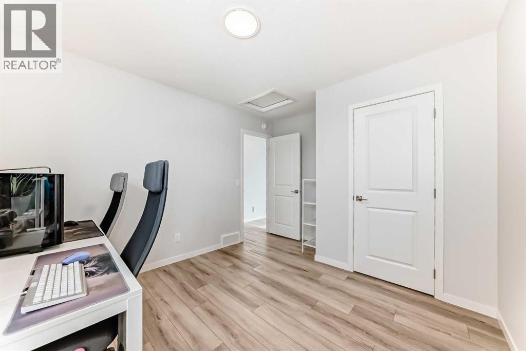 24 Royston Rise Nw, Calgary, Alberta  T3L 0J2 - Photo 25 - A2304204