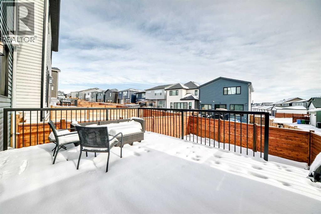24 Royston Rise Nw, Calgary, Alberta  T3L 0J2 - Photo 12 - A2304204