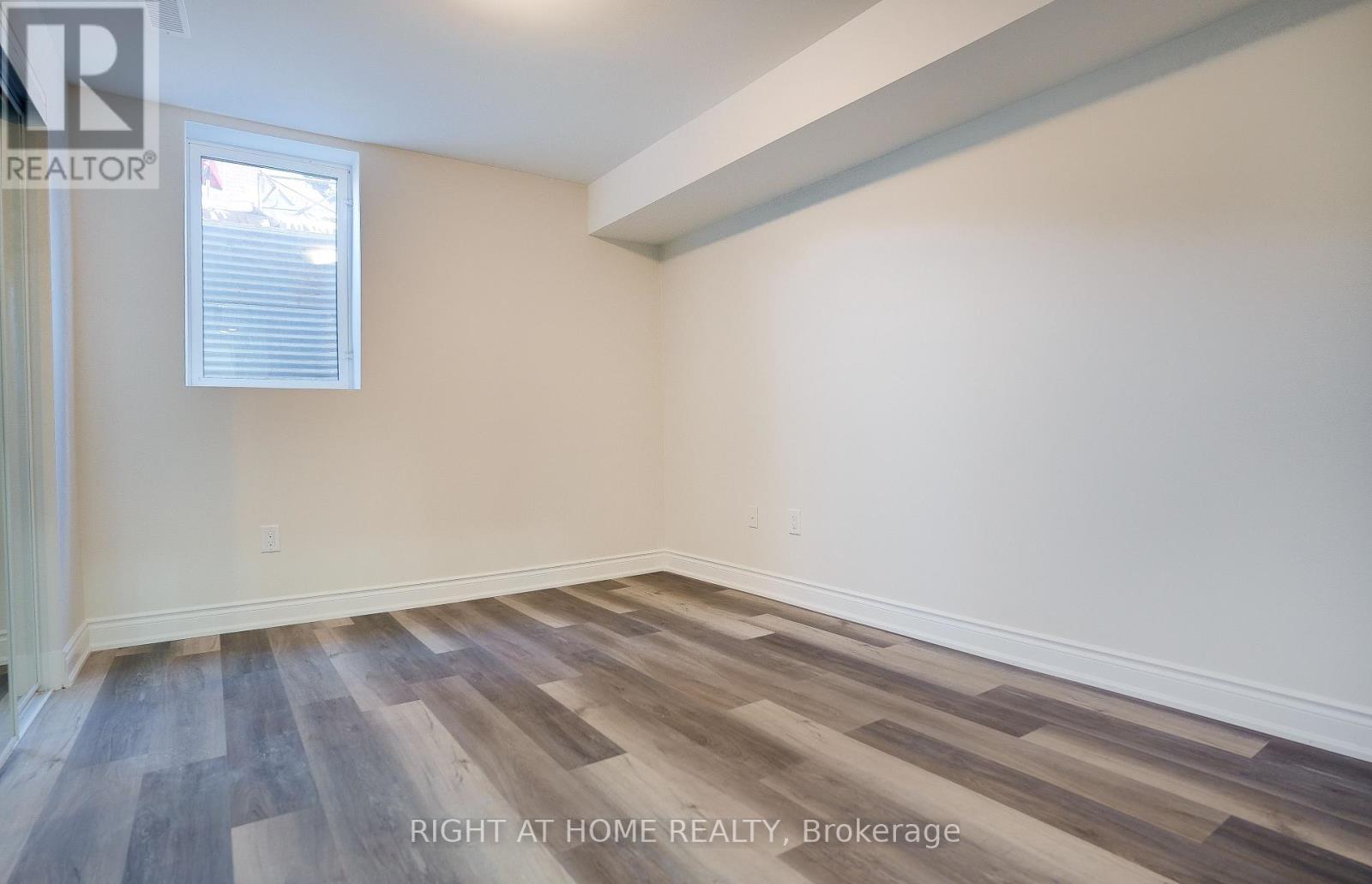 Bsmt - 440 Downes Jackson Heights, Milton, Ontario  L9T 8V7 - Photo 15 - W13054812