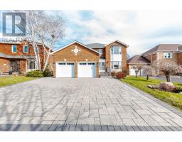 3 KENPARK AVENUE, Brampton, Ontario