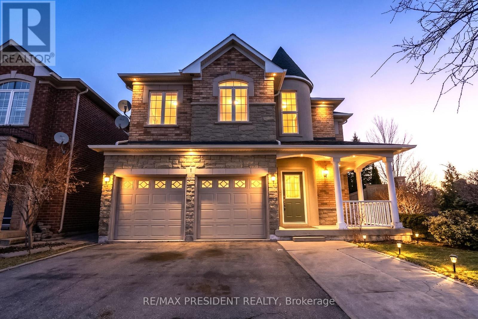 1 CROWN VICTORIA DRIVE, Brampton, Ontario