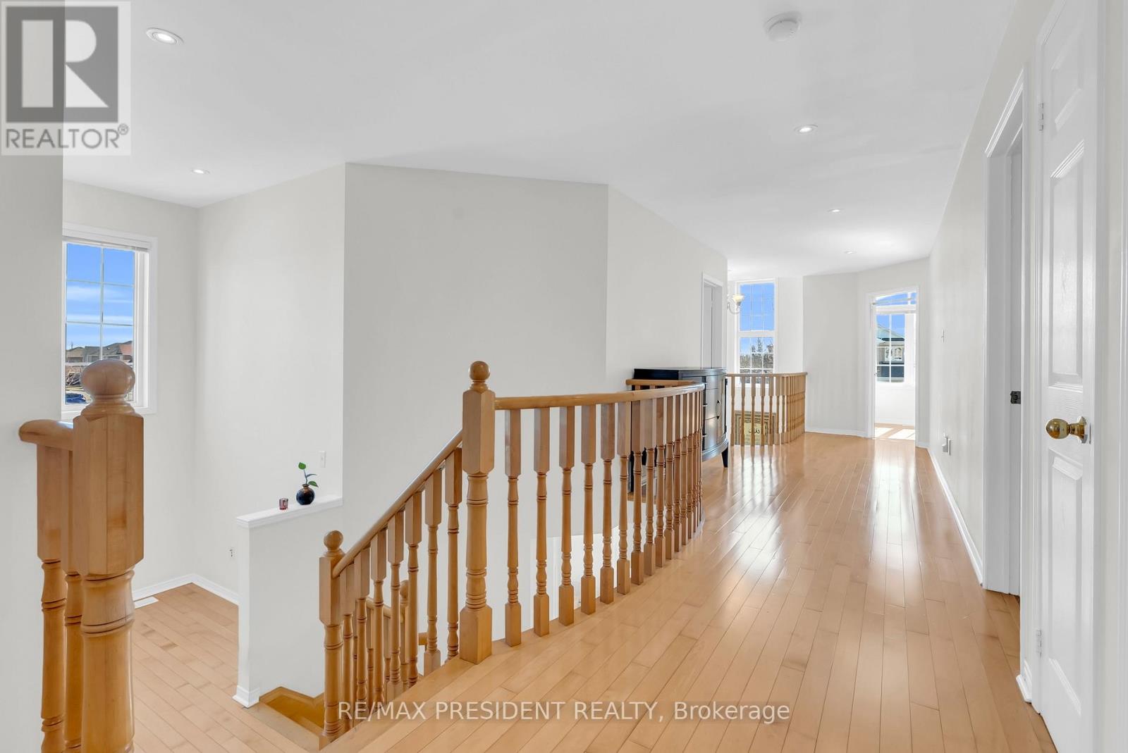 1 Crown Victoria Drive, Brampton (Fletcher's Meadow), Ontario  L7A 3A2 - Photo 25 - W13054856