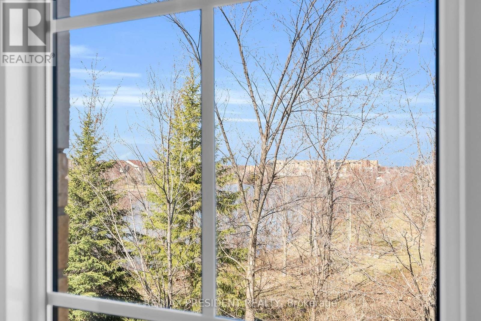 1 Crown Victoria Drive, Brampton (Fletcher's Meadow), Ontario  L7A 3A2 - Photo 29 - W13054856