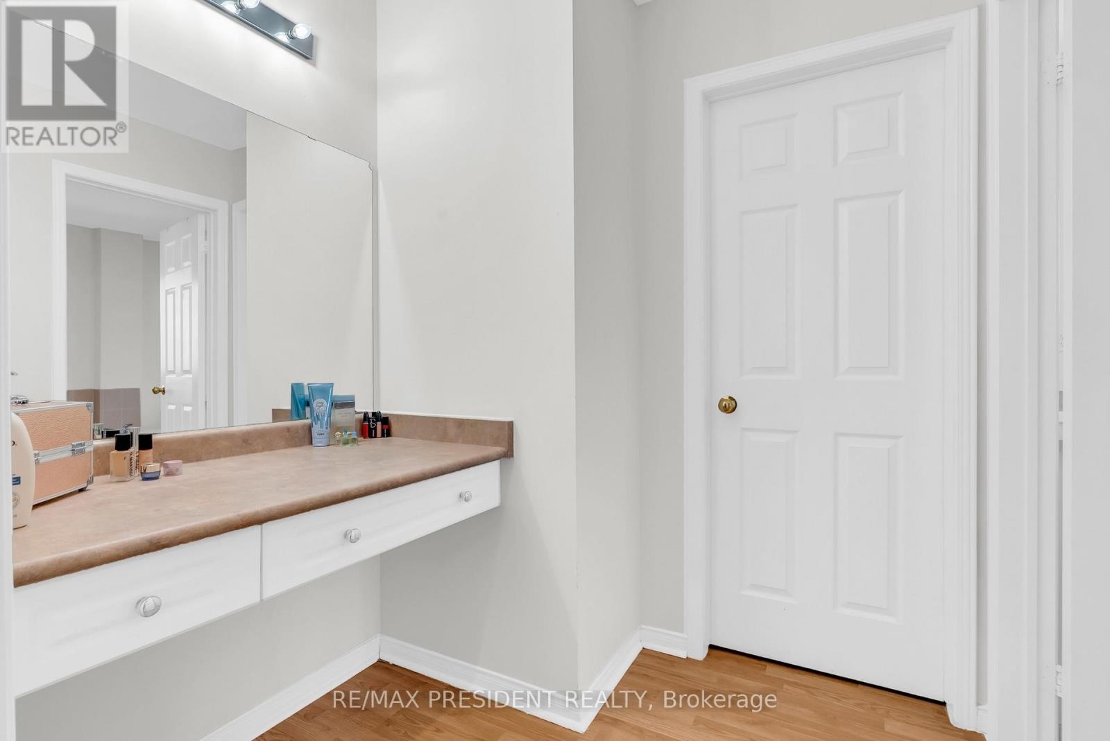 1 Crown Victoria Drive, Brampton (Fletcher's Meadow), Ontario  L7A 3A2 - Photo 30 - W13054856