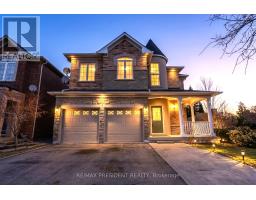 1 CROWN VICTORIA DRIVE, Brampton, Ontario