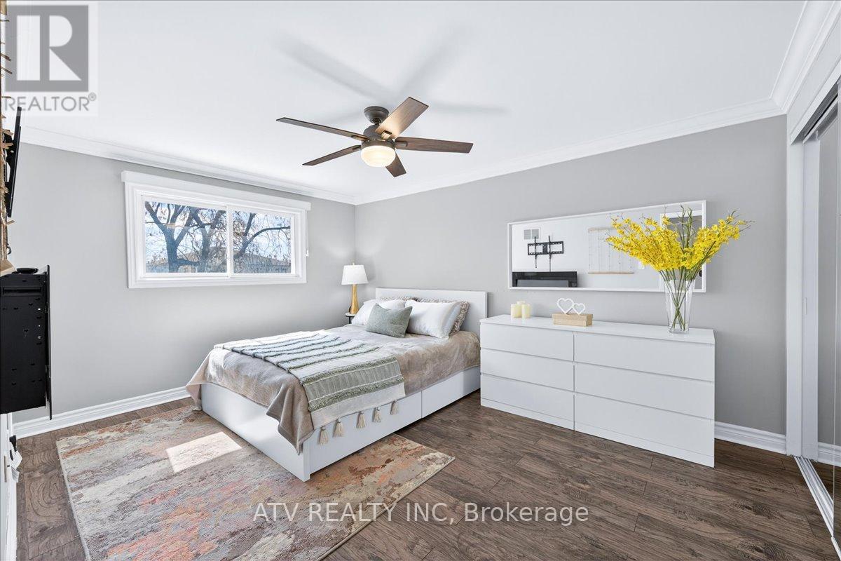 2504 Glamworth Crescent, Mississauga, Ontario  L5K 1G3 - Photo 18 - W13054868