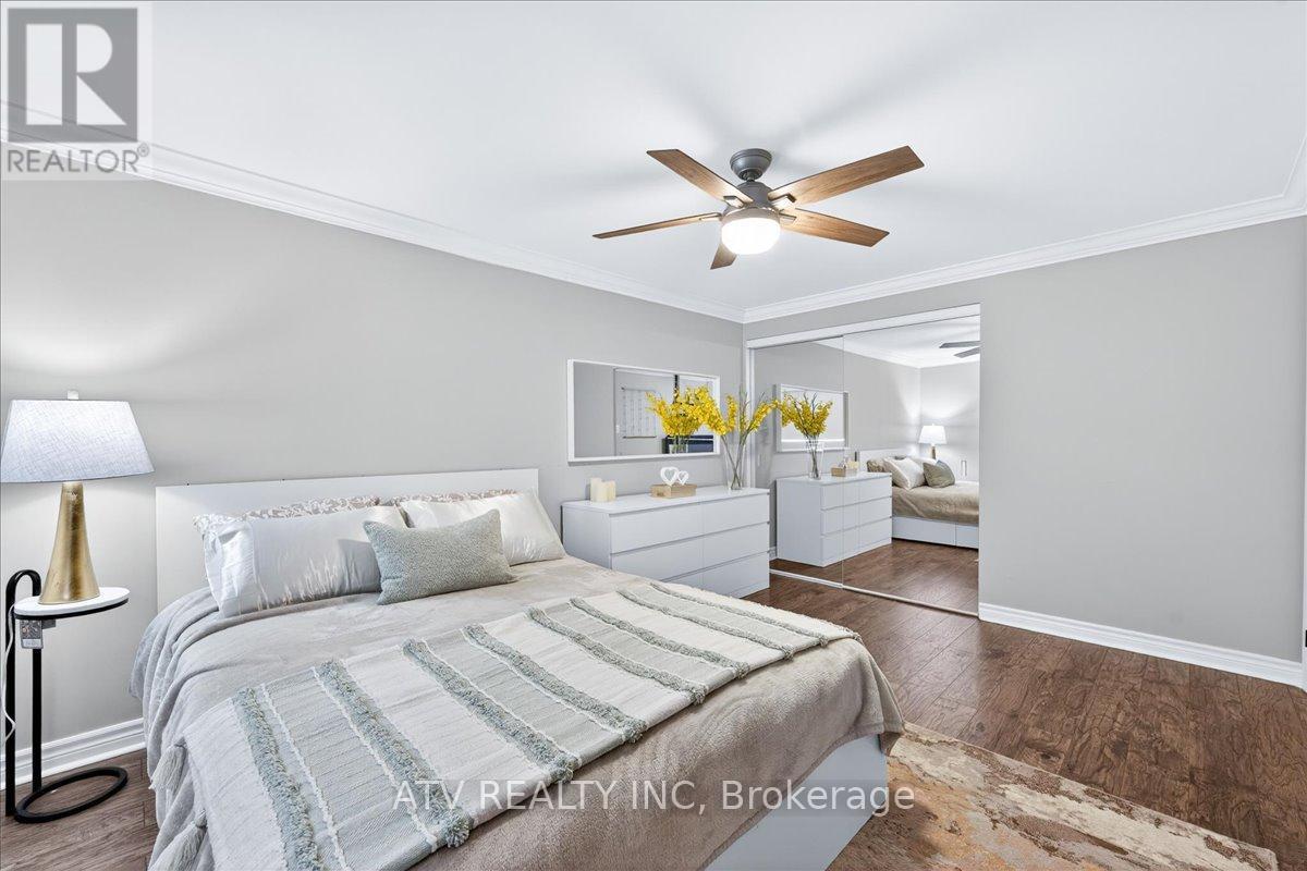 2504 Glamworth Crescent, Mississauga, Ontario  L5K 1G3 - Photo 19 - W13054868