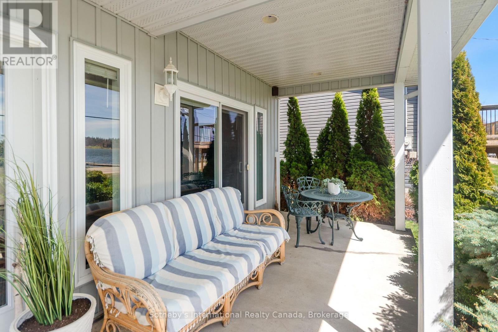 604 Champlain Road, Tiny, Ontario  L9M 0C2 - Photo 33 - S12765292