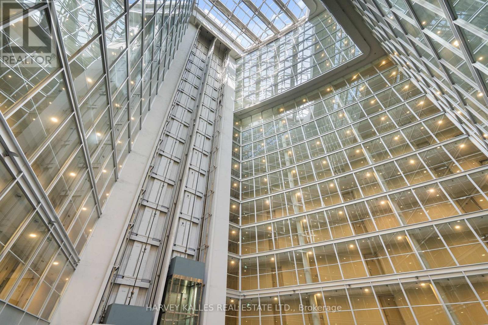 803 - 650 Queens Quay W, Toronto, Ontario  M5V 3N2 - Photo 24 - C13052574