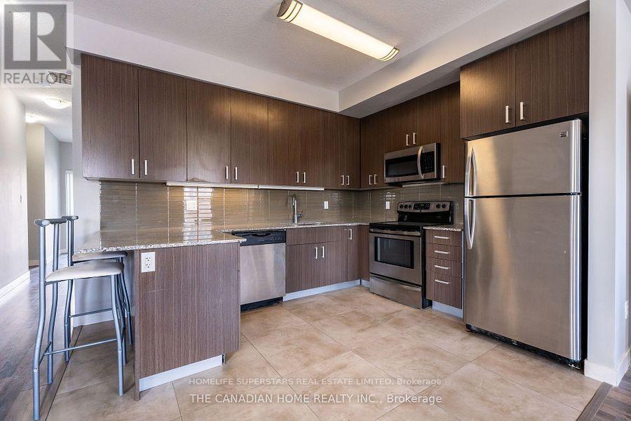 T101 - 62 Balsam Street N, Waterloo, Ontario  N3L 3H2 - Photo 2 - X13054782