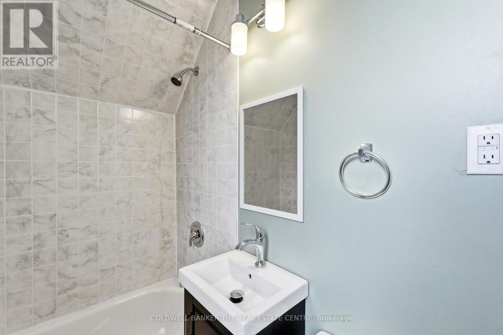 281 Egerton Street, London East, Ontario  N5Z 2H1 - Photo 6 - X13054874