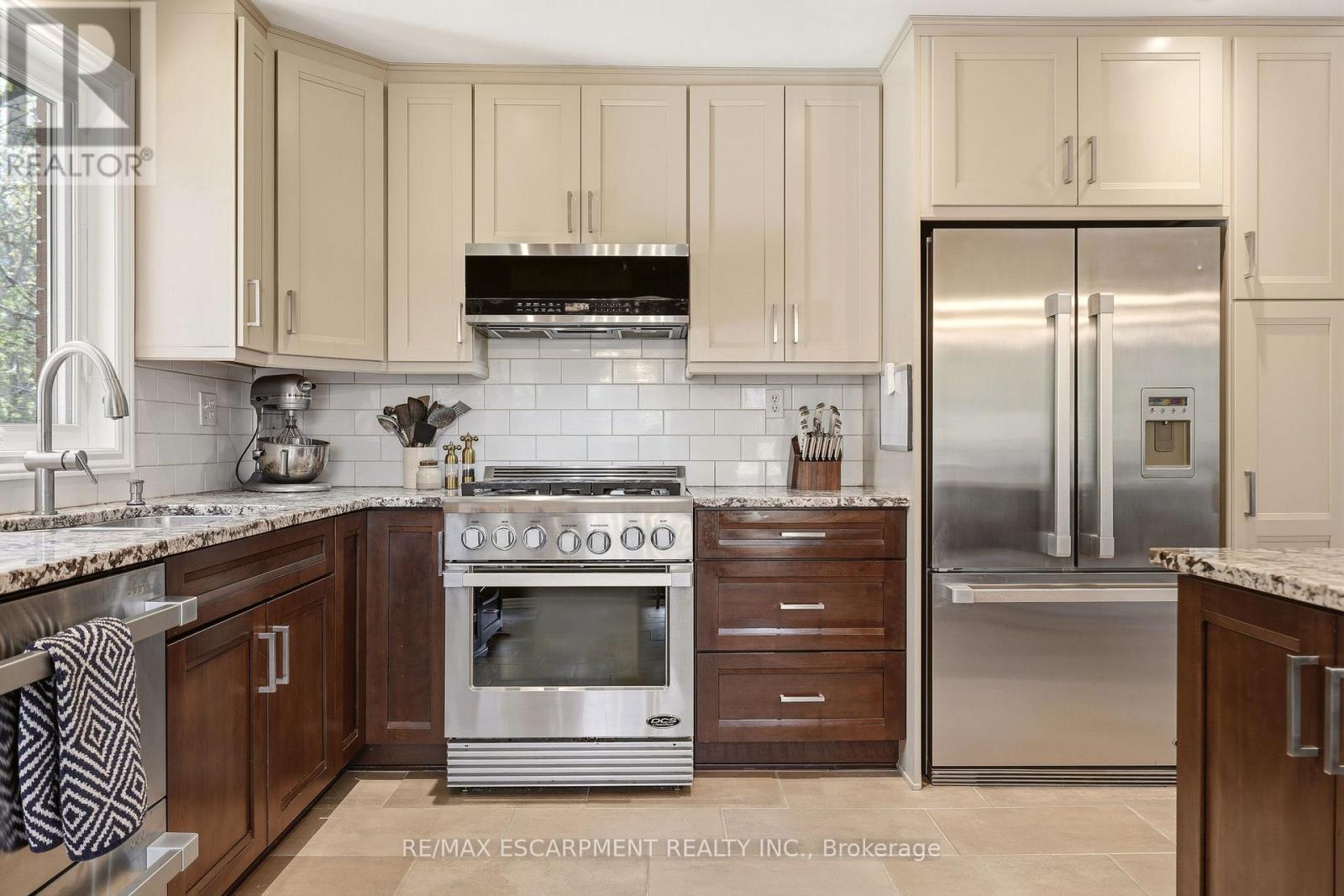 209 Rifle Range Road, Hamilton, Ontario  L8S 3B8 - Photo 14 - X13054896