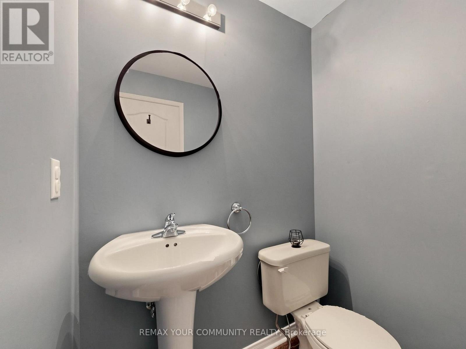 2327 Sutton Drive, Burlington, Ontario  L7L 6Y9 - Photo 25 - W13052756