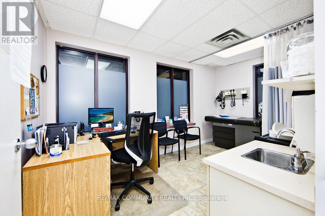 1400 Ritson Road North Road N, Oshawa, Ontario  L1G 7W4 - Photo 7 - E12406733