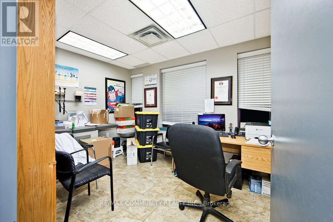 1400 Ritson Road North Road N, Oshawa, Ontario  L1G 7W4 - Photo 23 - E12406733