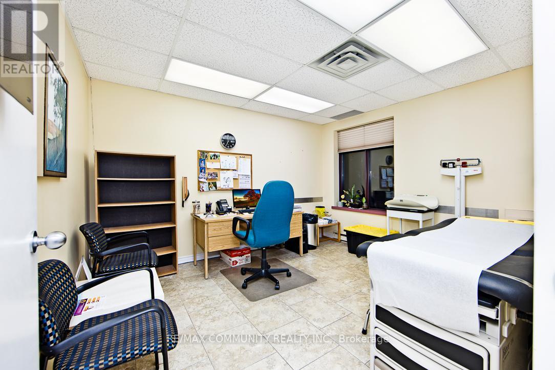 1400 Ritson Road North Road N, Oshawa, Ontario  L1G 7W4 - Photo 9 - E12406733