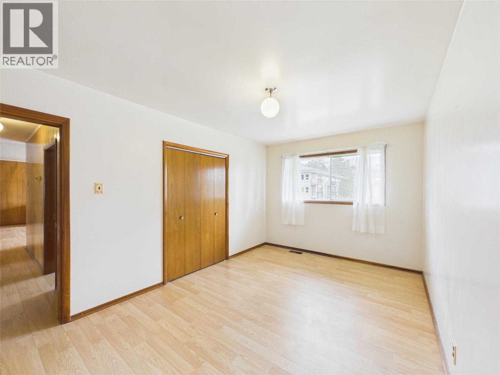 513 Hurry Avenue, Cranbrook, British Columbia  V1C 4C2 - Photo 11 - 10384959