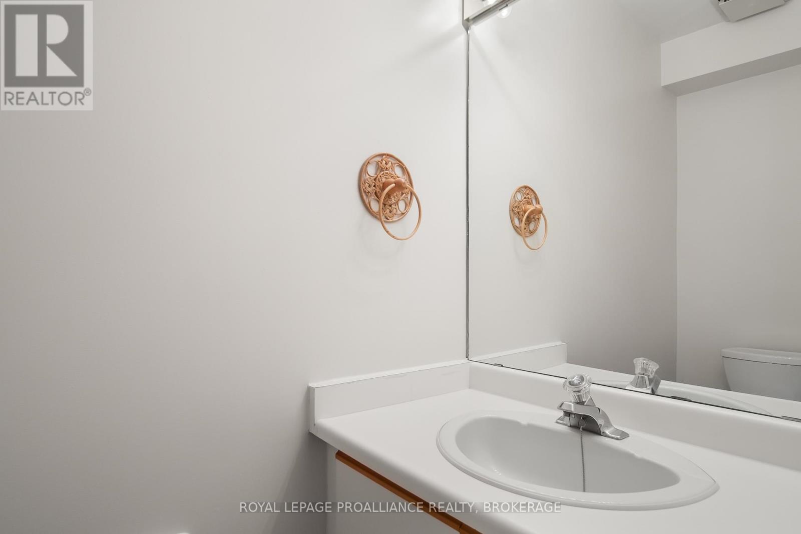 66 - 1 Place D'armes, Kingston (East Of Sir John A. Blvd), Ontario  K7K 6S4 - Photo 16 - X13054944