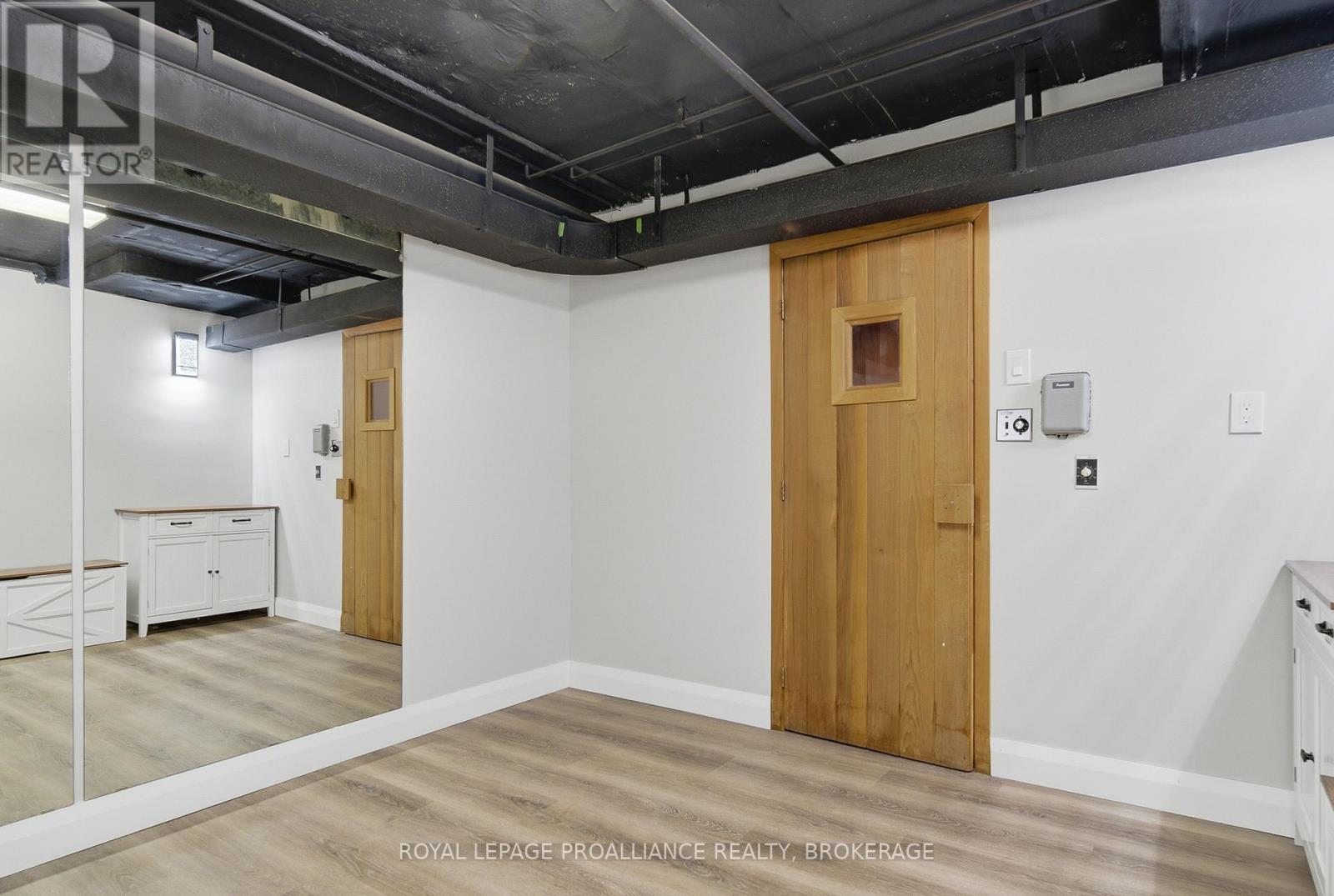 66 - 1 Place D'armes, Kingston (East Of Sir John A. Blvd), Ontario  K7K 6S4 - Photo 38 - X13054944