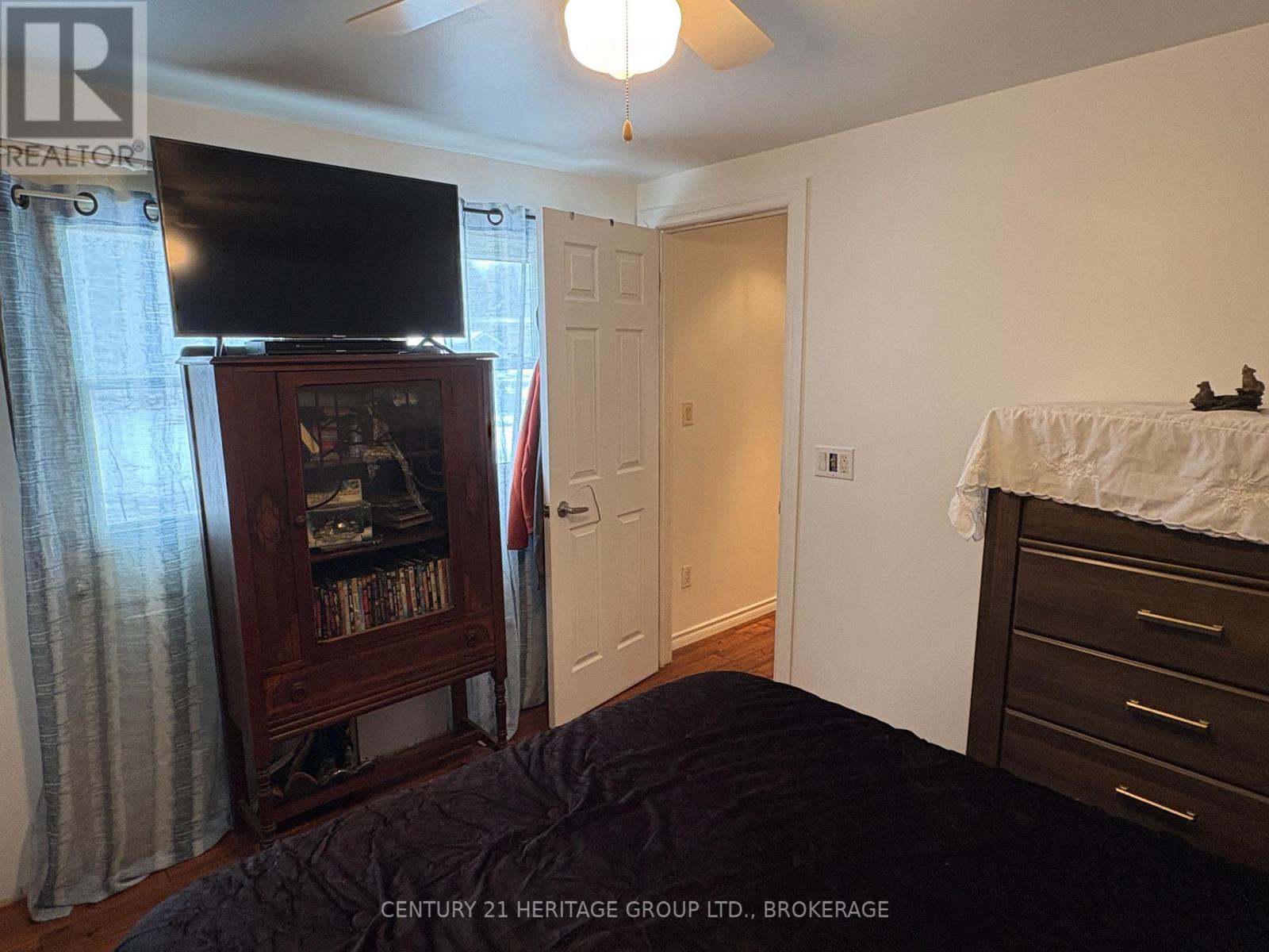 10 Wilson Street, Rideau Lakes, Ontario  K0G 1E0 - Photo 7 - X13054996