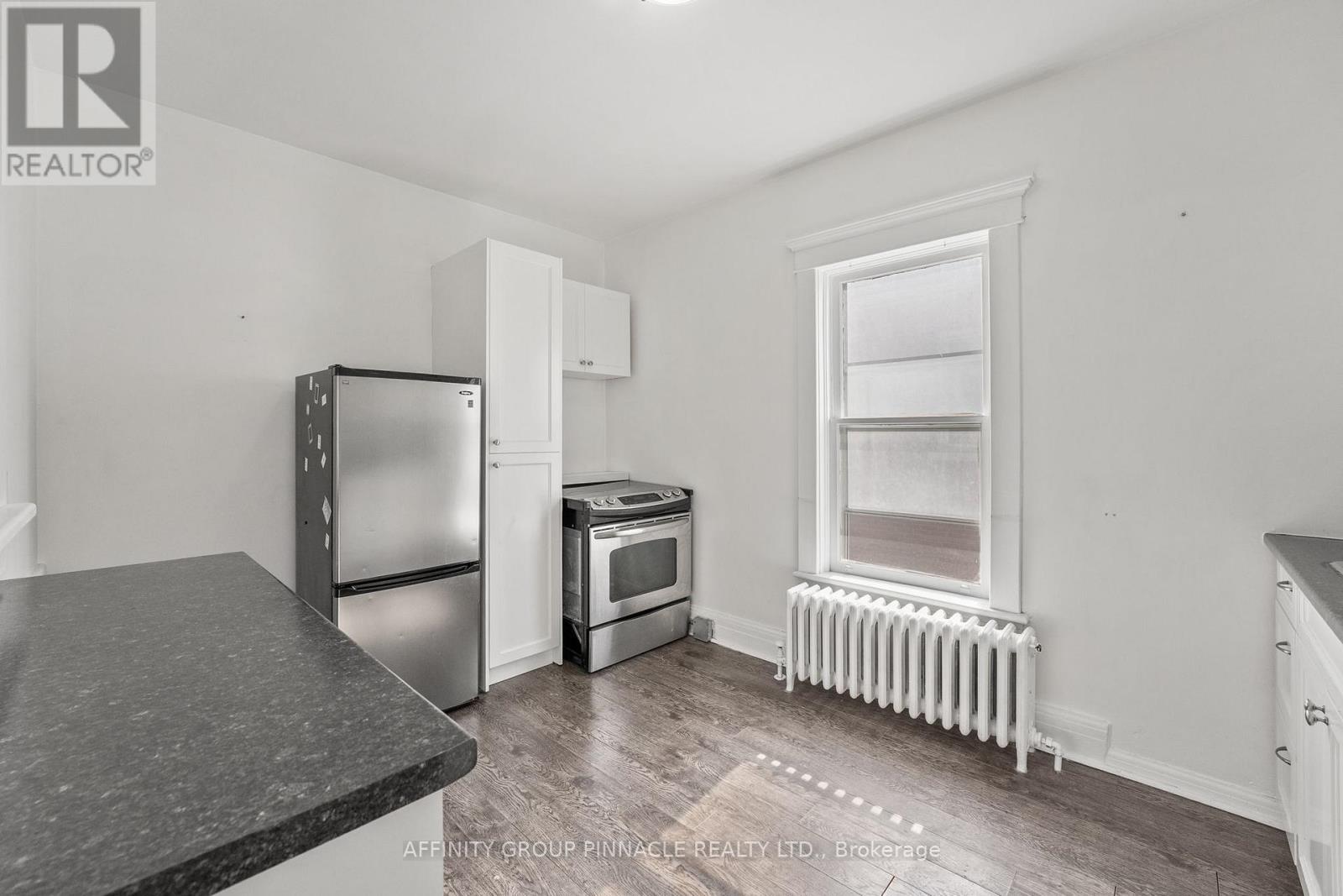 Upper - 255 Kent Street W, Kawartha Lakes, Ontario  K9V 2Z3 - Photo 5 - X13054998