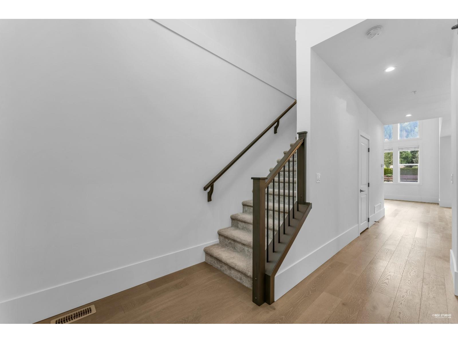 52 1885 Columbia Valley Road, Cultus Lake South, Lindell Beach, British Columbia  V2R 1J8 - Photo 3 - R3115640