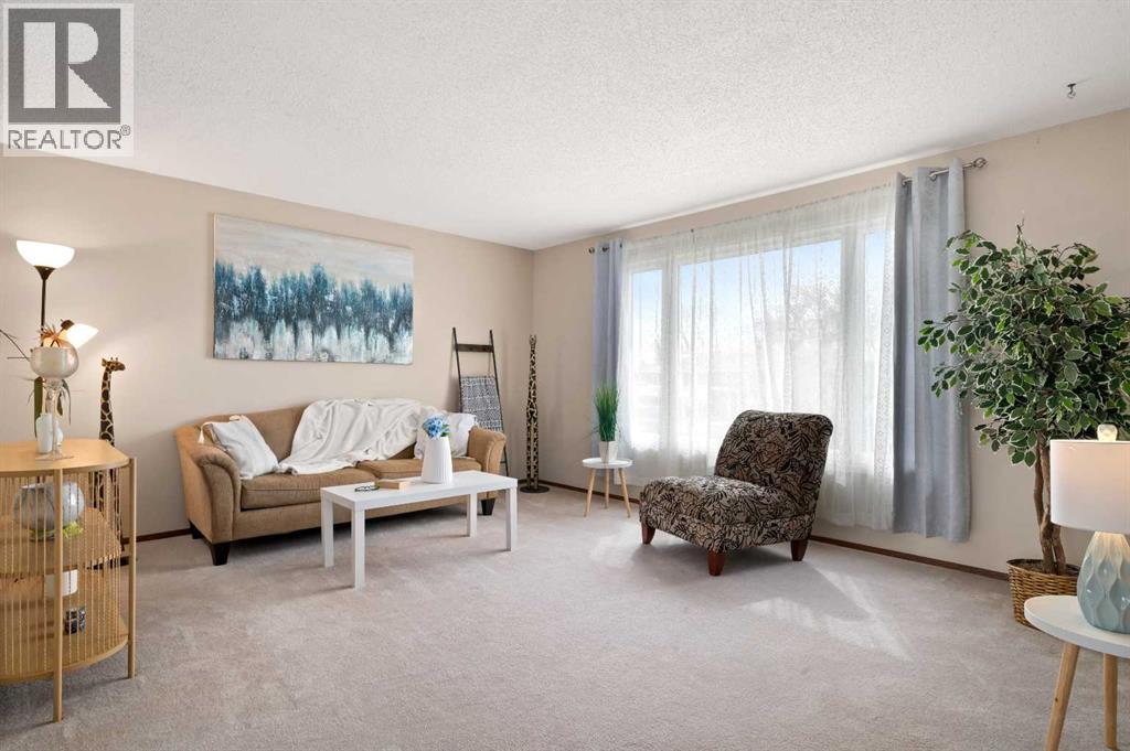 721 6 Street Se, Redcliff, Alberta  T0J 2P0 - Photo 5 - A2303834