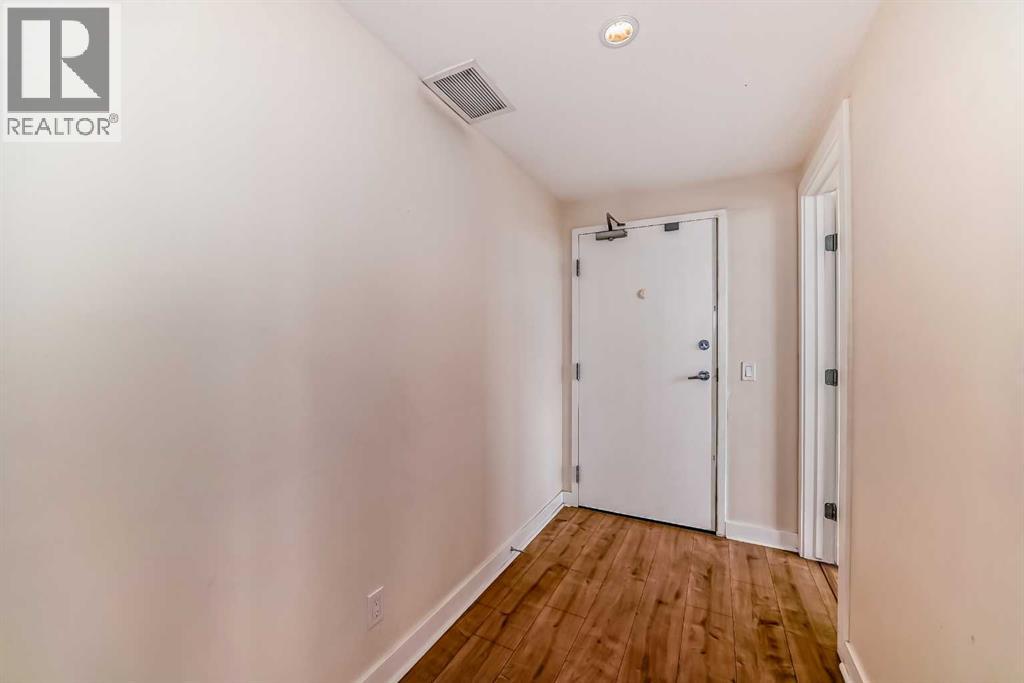 513, 30 Brentwood Common Nw, Calgary, Alberta  T2L 2L8 - Photo 7 - A2297509