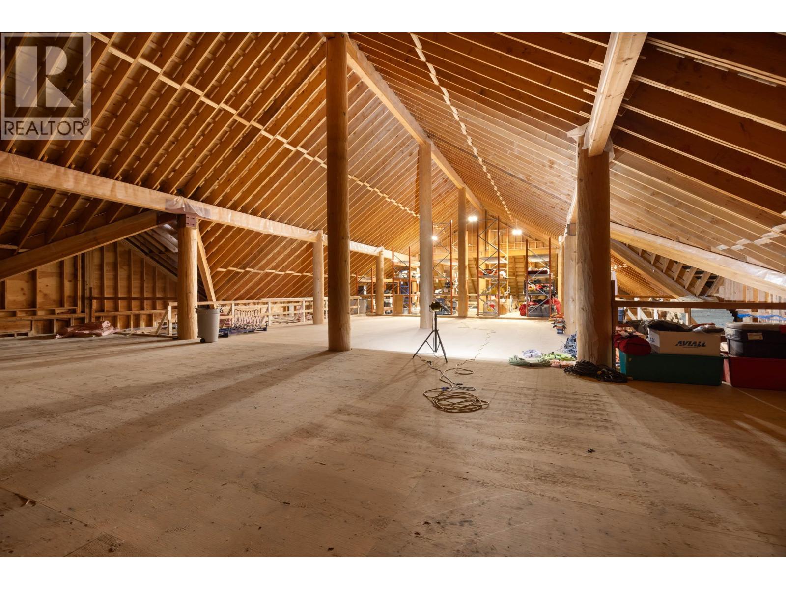 1850 Airport Road, Pemberton, British Columbia  V0N 2L0 - Photo 29 - C8070715