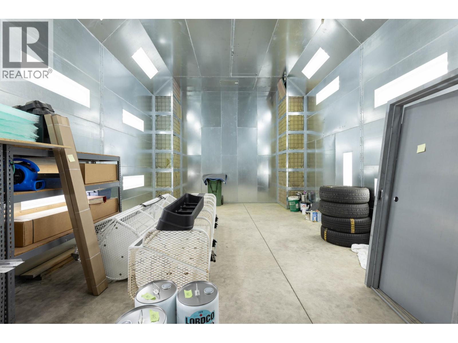 1850 Airport Road, Pemberton, British Columbia  V0N 2L0 - Photo 32 - C8070715