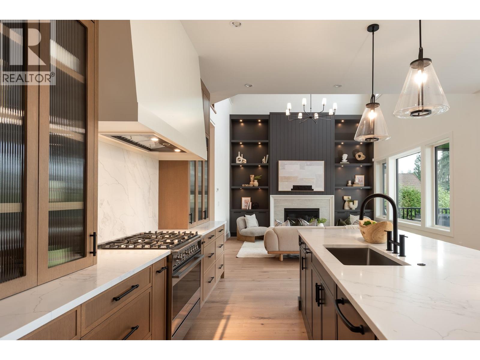 3510 Danielson Drive, Coquitlam, British Columbia  V3E 3H2 - Photo 5 - R3062206