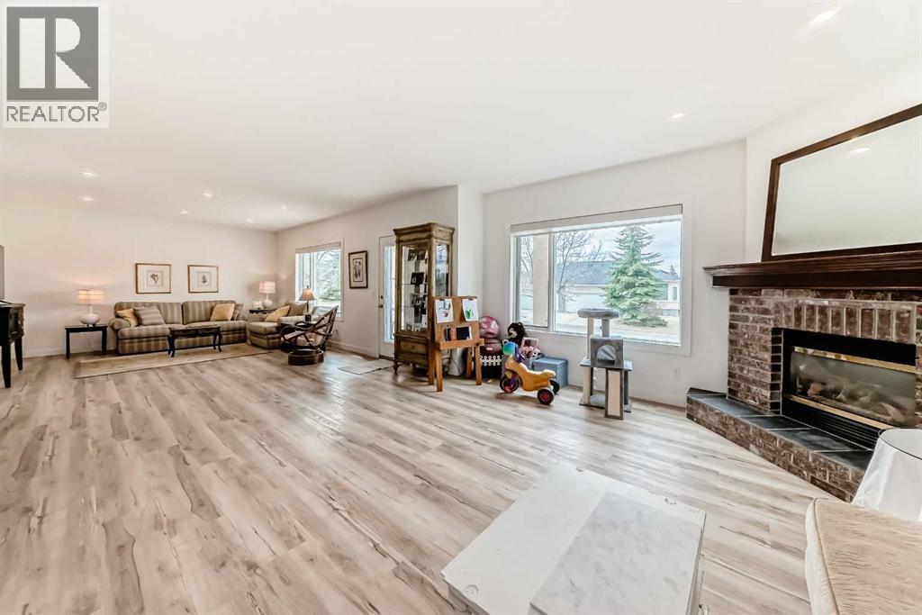 44 Eagleview Heights, Cochrane, Alberta  T4C 1P8 - Photo 34 - A2298220