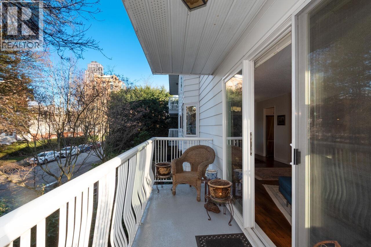 203 1696 W 10th Avenue, Vancouver, British Columbia  V6J 2A1 - Photo 23 - R3102996