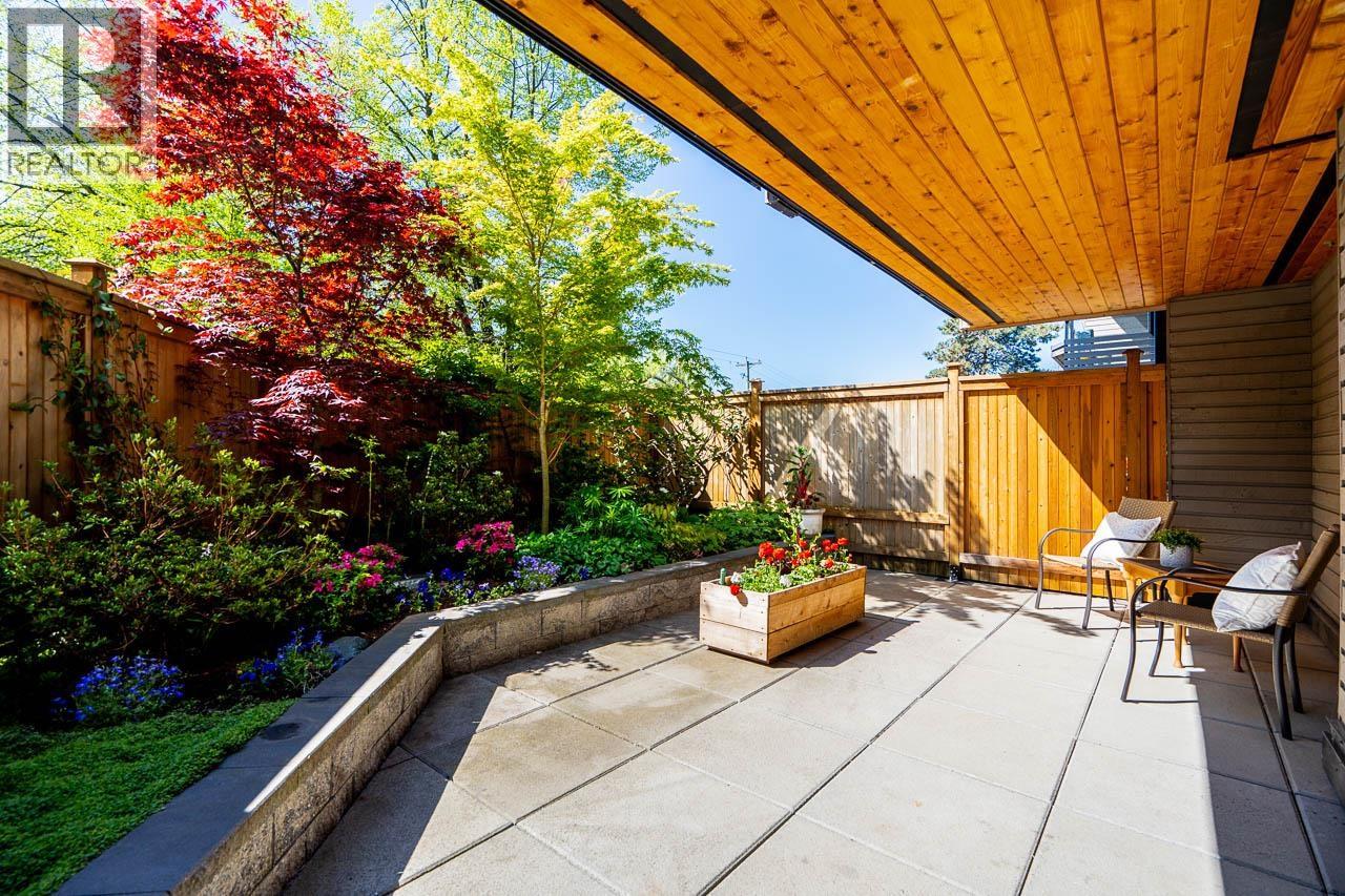 206 1549 KITCHENER STREET, Vancouver, British Columbia