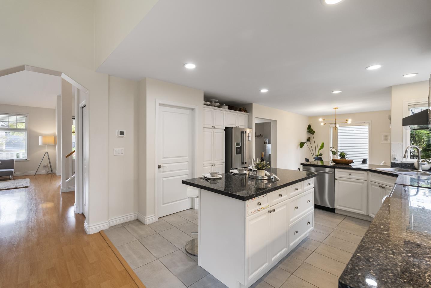 14733 75a Avenue, Surrey, British Columbia  V3S 8Y6 - Photo 12 - R3116926